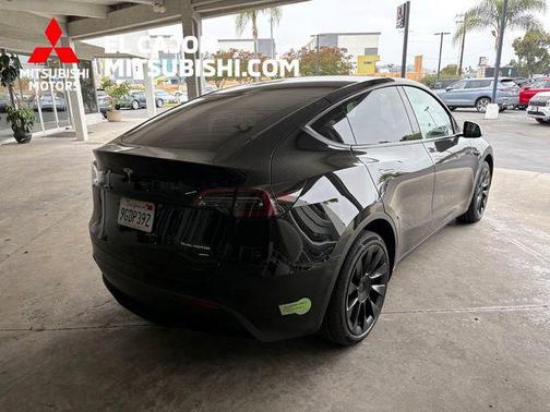Solid Black 2023 Tesla Model Y Long Range