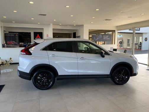 2026 Mitsubishi Eclipse Cross LE