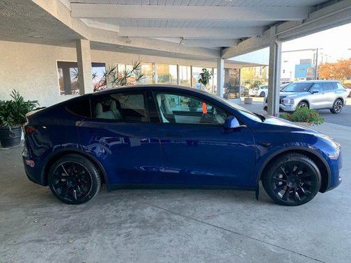 2020 Tesla Model Y Long Range