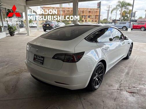 Pearl White Multi-Coat 2021 Tesla Model 3 Standard Range Plus