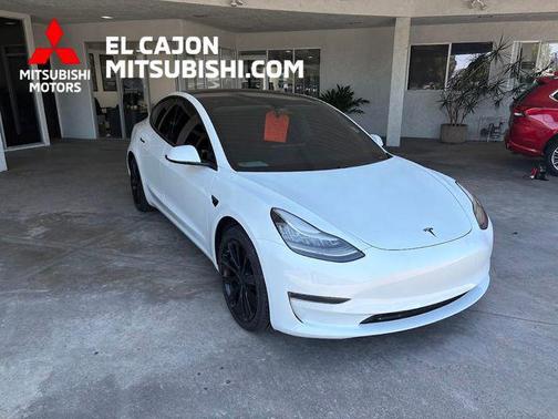 Pearl White Multi-Coat 2019 Tesla Model 3 Standard Range Plus