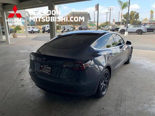2020 Tesla Model 3 Standard Range Plus