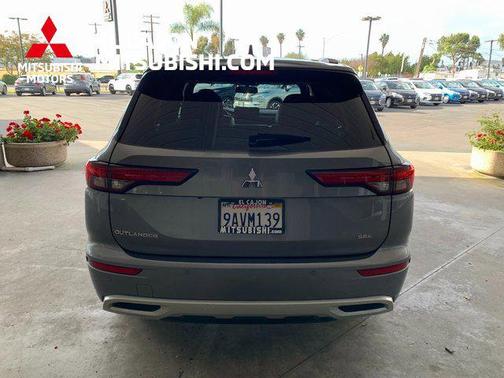 2022 Mitsubishi Outlander SEL 2.5 2WD