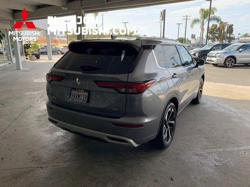 2022 Mitsubishi Outlander SEL 2.5 2WD