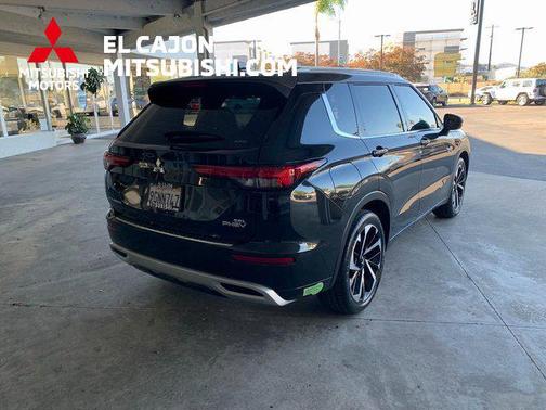 2023 Mitsubishi Outlander PHEV 40th Anniversary S-AWC