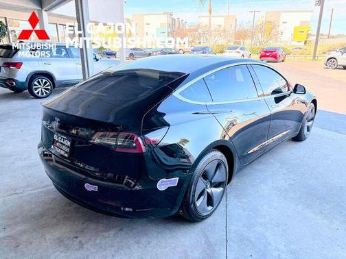 2019 Tesla Model 3 Mid Range