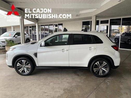 2020 Mitsubishi Outlander Sport SE