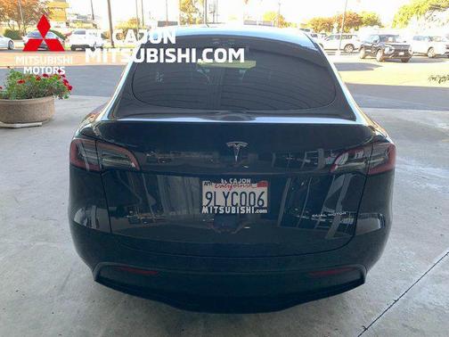 2024 Tesla Model Y Long Range Dual Motor All-Wheel Drive