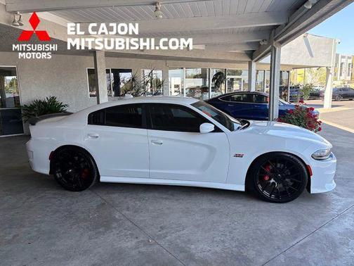 2016 Dodge Charger R/T Scat Pack