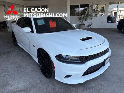 2016 Dodge Charger R/T Scat Pack