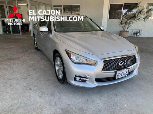2017 INFINITI Q50 Base