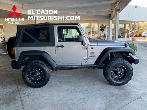 2016 Jeep Wrangler Sport