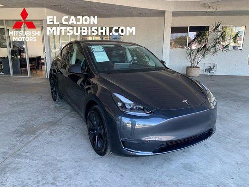 2025 Tesla Model Y Long Range Dual Motor Rear-Wheel Drive