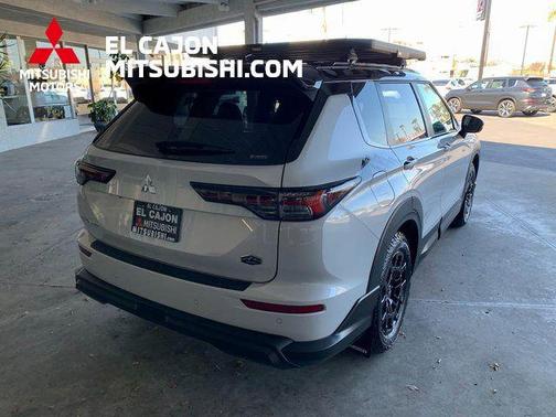 2025 Mitsubishi Outlander Trail Edition