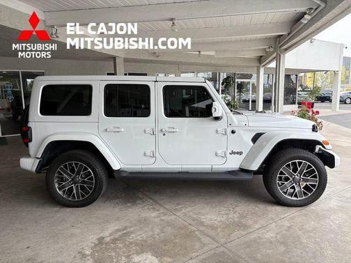 Bright White Clearcoat 2023 Jeep Wrangler 4xe Sahara High Altitude