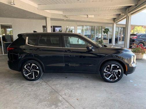 2024 Mitsubishi Outlander SE 2.5 2WD