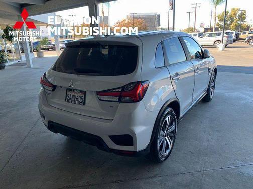 2022 Mitsubishi Outlander Sport SE