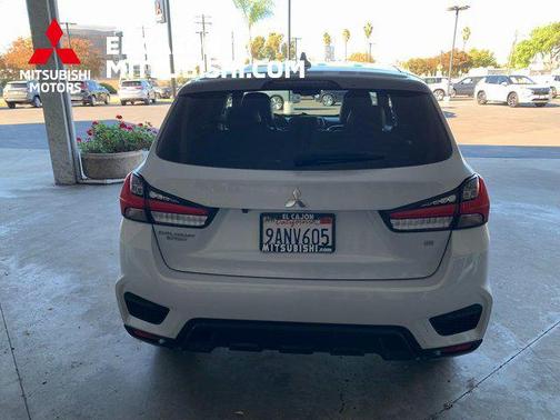 2022 Mitsubishi Outlander Sport SE