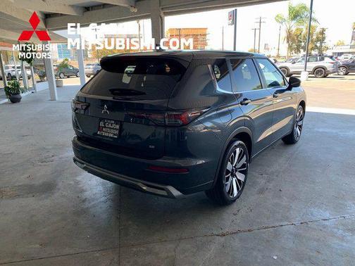 2025 Mitsubishi Outlander SE 2.5 2WD