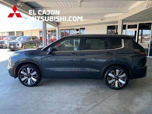 2025 Mitsubishi Outlander SE 2.5 2WD