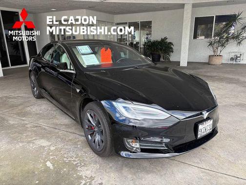 2020 Tesla Model S Performance