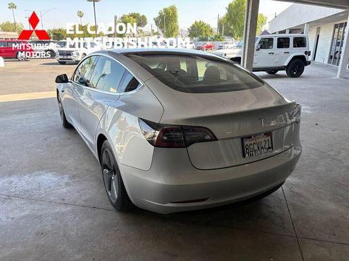 Silver 2018 Tesla Model 3 Long Range