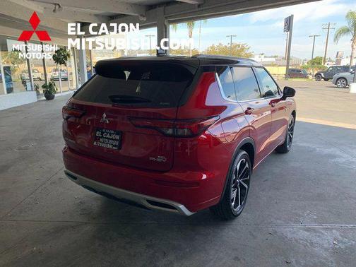 2024 Mitsubishi Outlander PHEV SEL