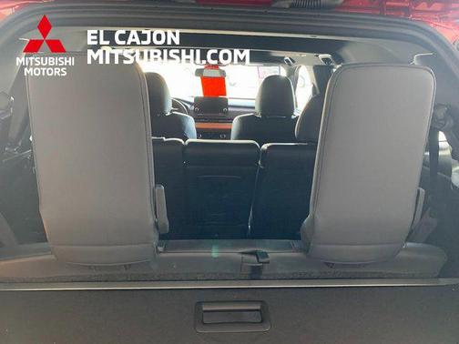 2024 Mitsubishi Outlander PHEV SEL
