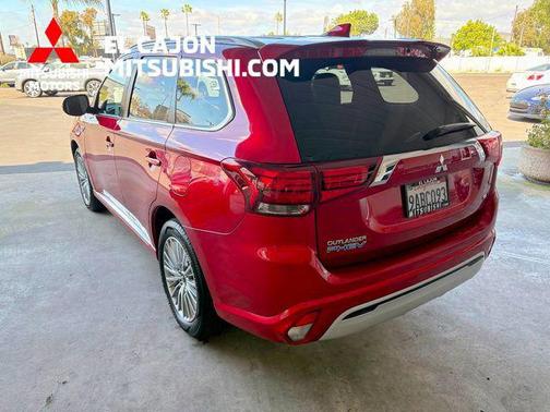 2022 Mitsubishi Outlander PHEV SEL
