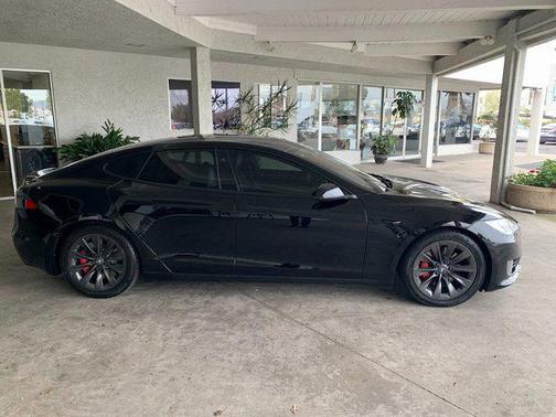 2016 Tesla Model S 75D