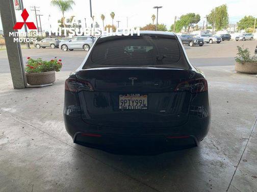 2024 Tesla Model Y Long Range