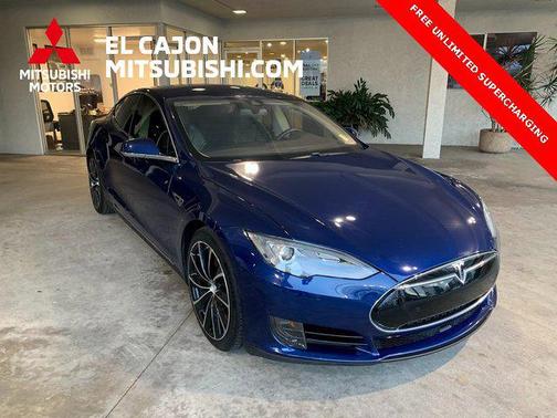 2015 Tesla Model S 70D