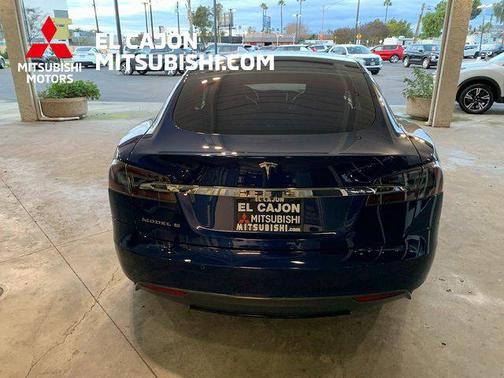 2015 Tesla Model S 70D