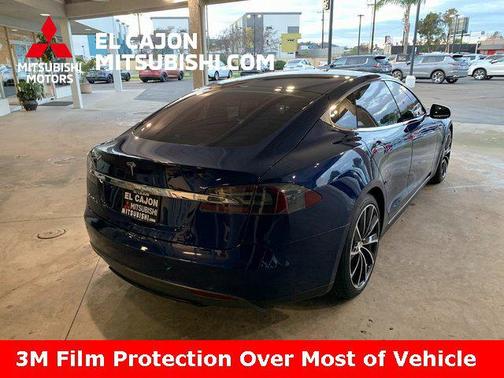 2015 Tesla Model S 70D