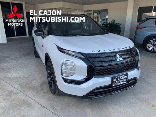 2025 Mitsubishi Outlander PHEV SEL