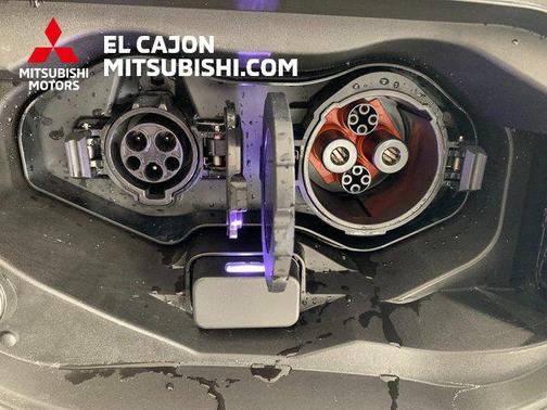 2024 Mitsubishi Outlander PHEV SEL