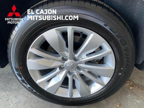 2025 Mitsubishi Outlander ES 2.5 2WD