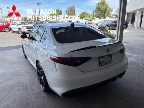 2019 Alfa Romeo Giulia Ti Sport