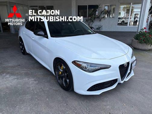 2019 Alfa Romeo Giulia Ti Sport