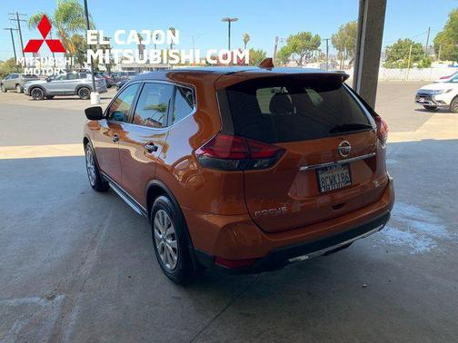 2017 Nissan Rogue S