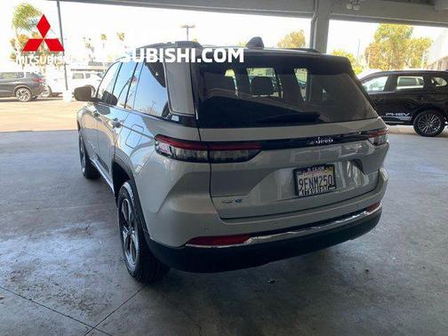 2022 Jeep Grand Cherokee 4xe Base