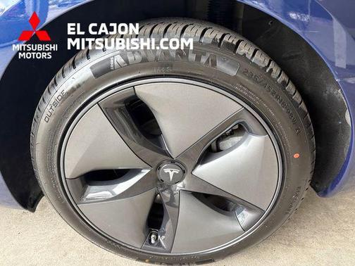 Deep Blue Metallic 2018 Tesla Model 3 Long Range