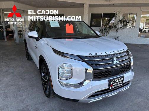 2025 Mitsubishi Outlander PHEV SE