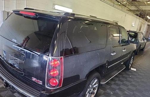 2011 GMC Yukon XL Denali