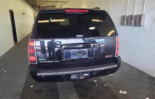 2011 GMC Yukon XL Denali