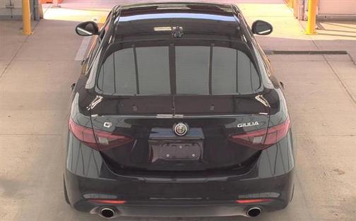 2019 Alfa Romeo Giulia Base