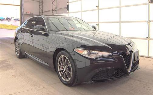 2019 Alfa Romeo Giulia Base