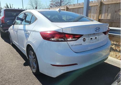 2017 Hyundai ELANTRA Value Edition