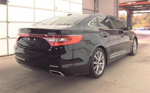 2016 Hyundai Azera Base