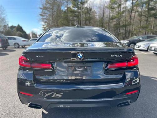 2022 BMW 540 i xDrive
